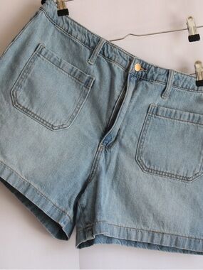 Universal Thread Light Blue High-Rise Denim Shorts
